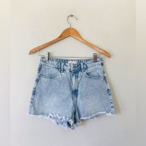 Tgla | vintage style high waist cut off shorts | size 26 waist